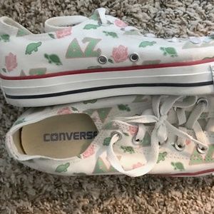 Delta Zeta Converse Size 10